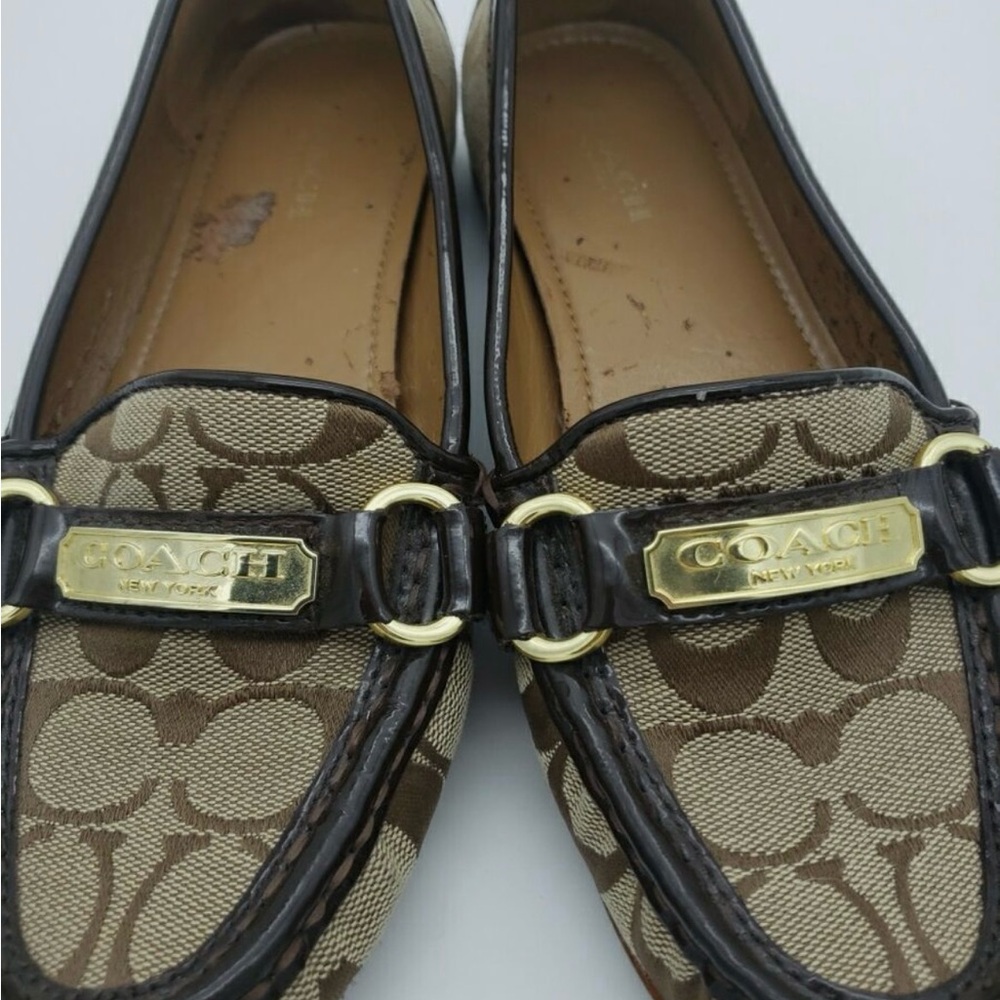 Very nice and comfortable coach Felisha shoes. You will love them.